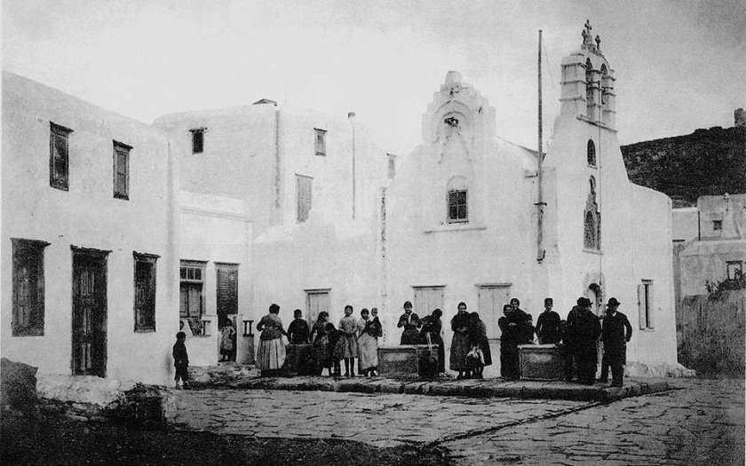 «Κορκοδείλοι» στη Μύκονο
