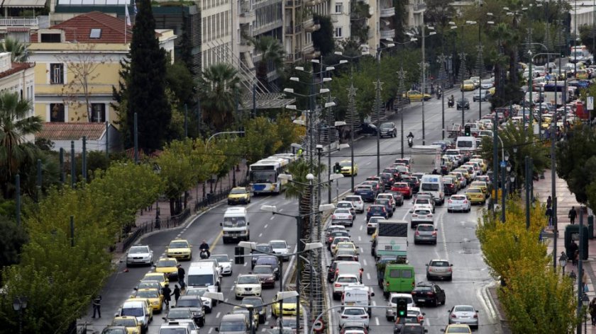 Τέλη κυκλοφορία: Με τον μηνά και… 1-2 μήνες δώρο από την Εφορία!