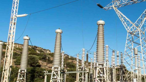 Μετά τη διασύνδεση έρχονται μπαταρίες αποθήκευσης ενέργειας