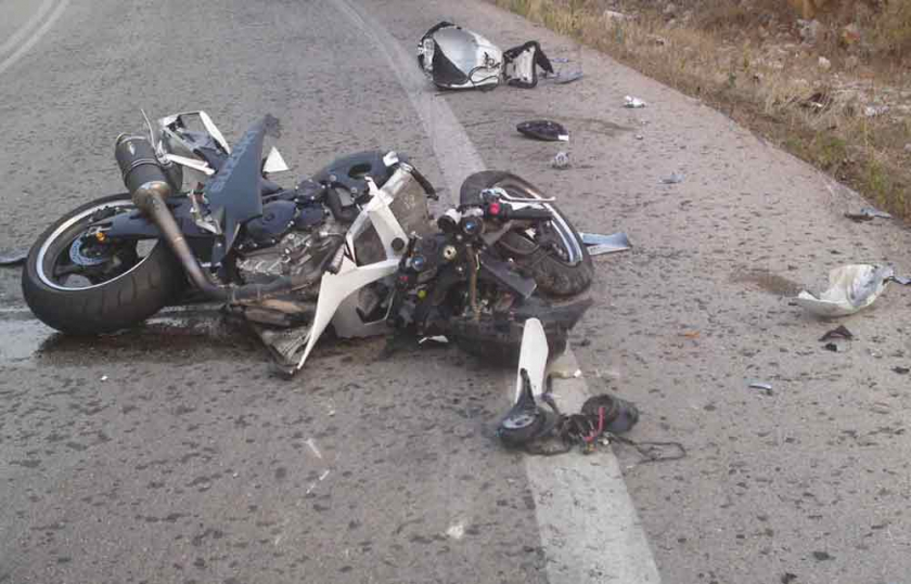 Τροχαίο με τραυματισμό και σύλληψη στον περιφερειακό της Μυκόνου