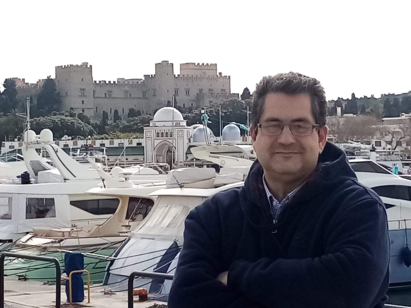 Χ. Κόκκινος: “Το ισχυρό κύμα ακρίβειας επιβάλλει να επιστραφούν οι μειωμένοι συντελεστές ΦΠΑ στα νησιά”