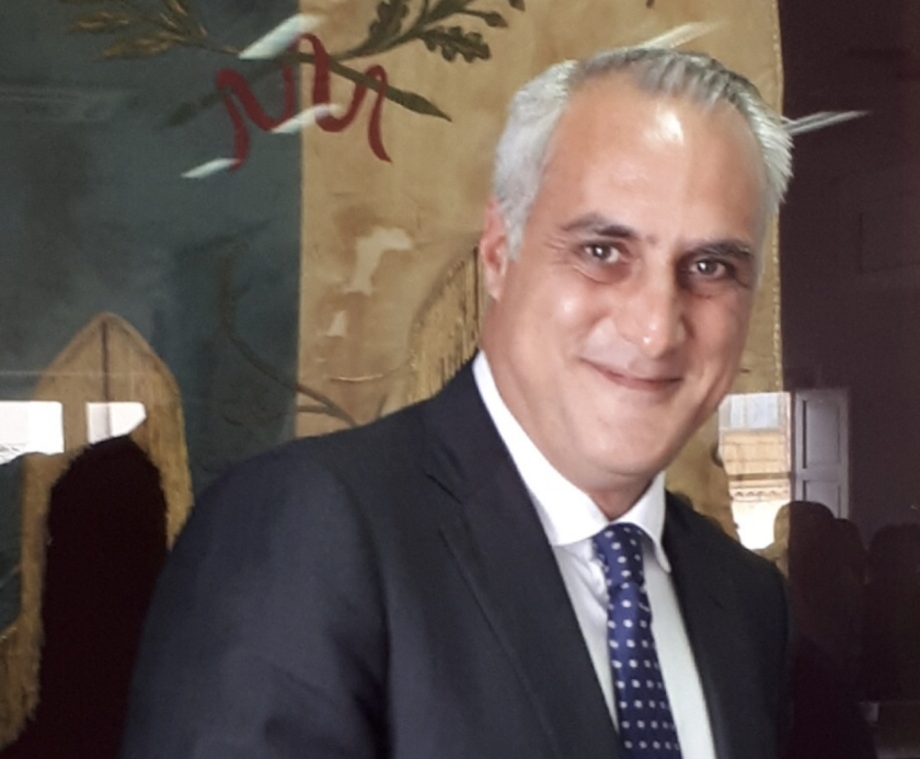 Σκληρή κριτική Γκέλου για την λειτουργία των οικονομικών υπηρεσιών του Δήμου Μυκόνου