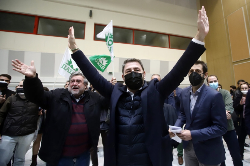 Σάρωσε στις Κυκλάδες ο Νίκος Ανδρουλάκης