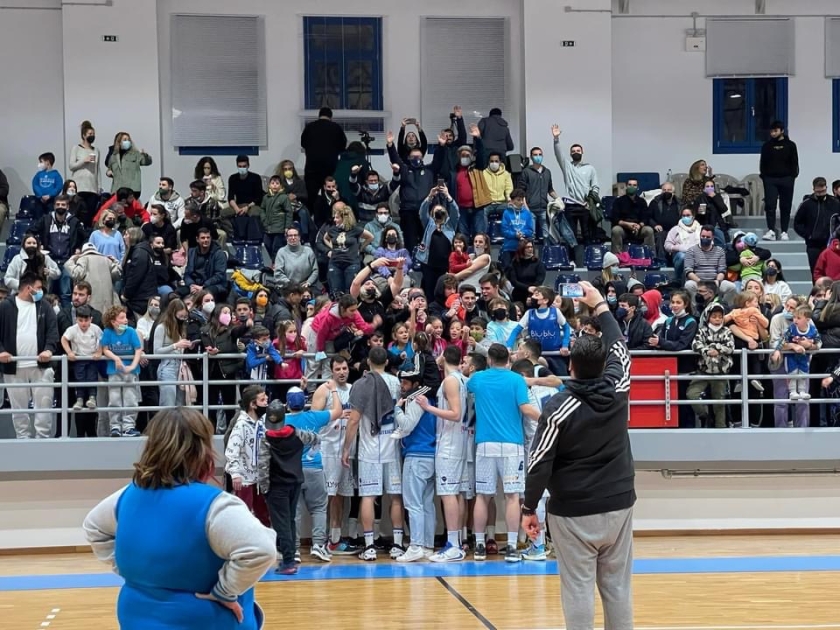 Ένα νησί μια ολόκληρη γιορτή για την ομαδάρα του μπάσκετ