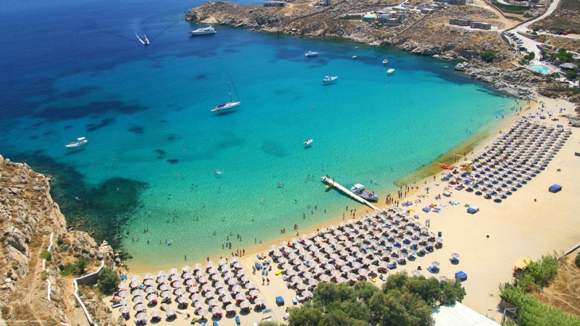 Η Ιερά Μητρόπολη Σύρου απαντά και ξεκαθαρίζει το τοπίο για τα θέματα της Μυκόνου