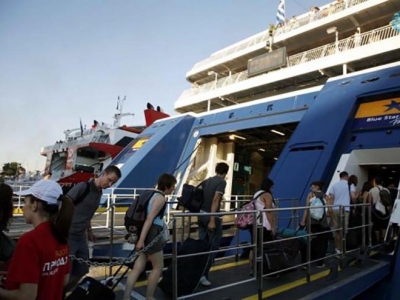 Το εισιτήριο για την Μύκονο θα κοστίζει από 1/7 52 ευρώ αύξηση7,2% μέσα σε έναν μήνα και 38,6% από πέρσι