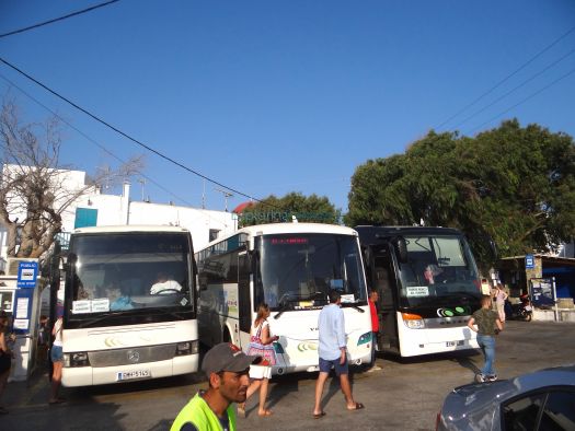 Τα δρομολόγια των λεωφορείων από την φάμπρικα της Μυκόνου