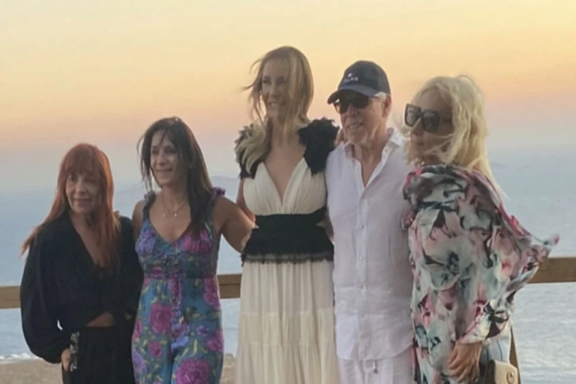 O Tommy Hilfiger στη Μύκονο μαζί με τη σύζυγό του Dee Ocleppo-Hilfiger
