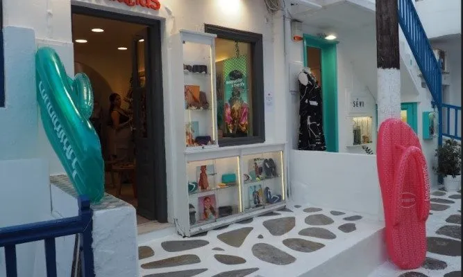 Άνοιγμα του νέου καταστήματος Havaianas στη Χώρα της Μυκόνου