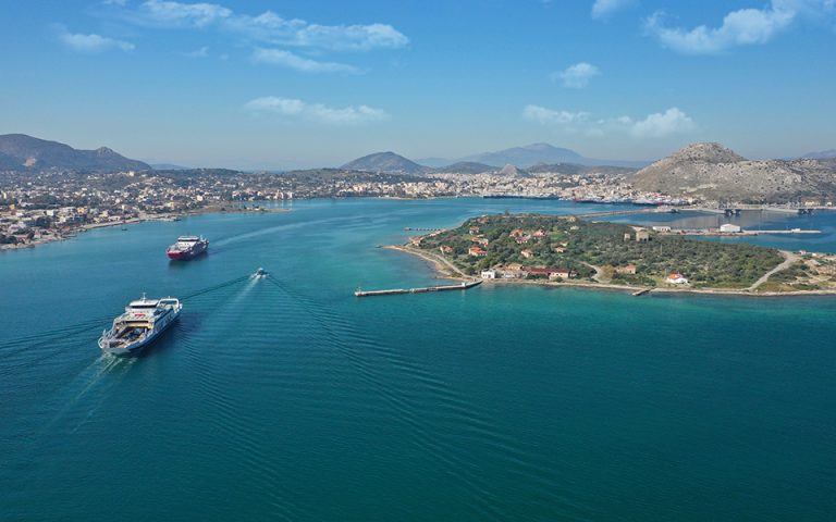 40 μικρά έργα για τουριστική αποσυμφόρηση