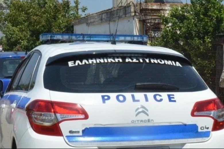 Έκτακτο δώρο 600 ευρώ σε αστυνομικούς και λιμενικούς υπαλλήλους