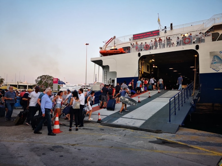 Επιστρέφει από την Μεγάλη Τετάρτη στη γραμμή της Μυκόνου το Worldchampion Jet