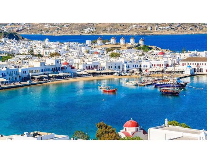 Δυο κατοικίες κοντά στο Super Paradise  στον πλειστηριασμό  μέσα στην εβδομάδα