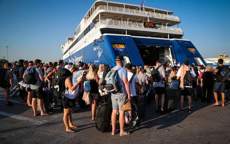 Ποιοι θα είναι οι δικαιούχοι των εκπτώσεων και των προσφορών στα ακτοπλοϊκά εισιτήρια