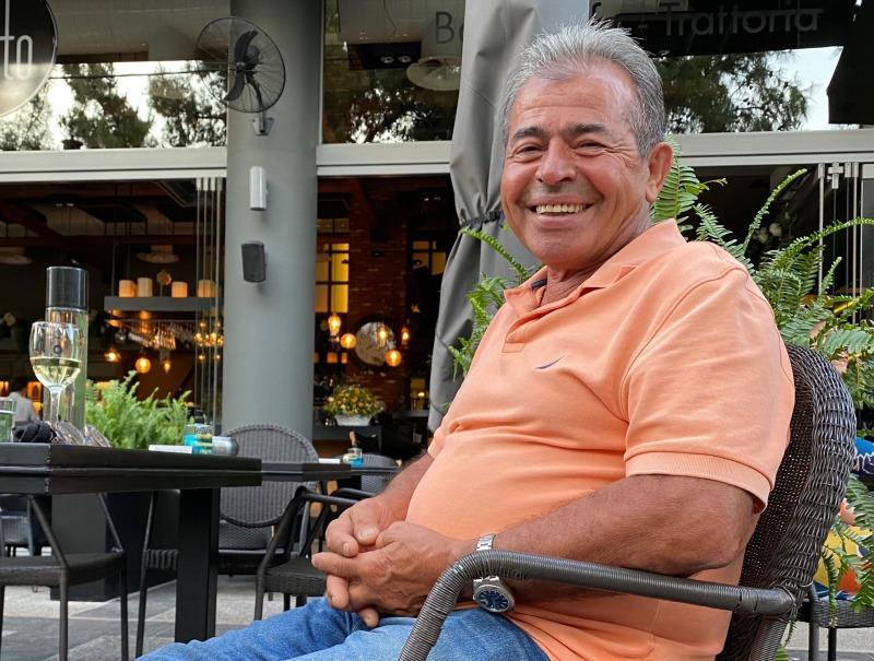 Ας ενημερώσει κάποιος τον κ.Κουτσούκο ότι είναι ο αντιδήμαρχος και έχει την ευθύνη της επιτροπής αισθητικής