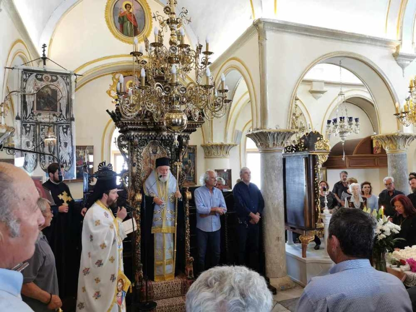 Στην Παναγία την Τουρλιανή ιερούργησε ο μητροπολίτης Δωρόθεος ο Β