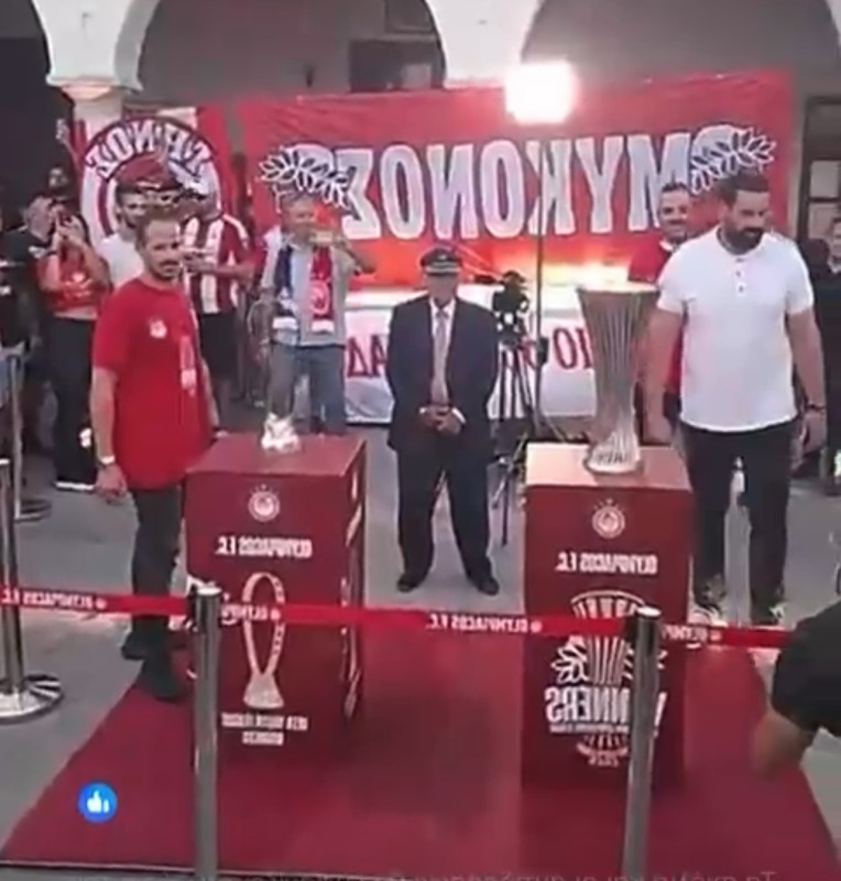 Η Μύκονος υποδέχτηκε τις ερυθρόλευκες κούπες