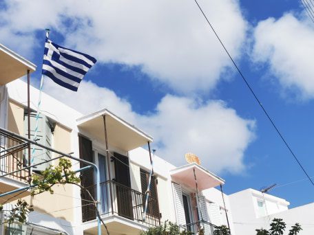 Πολεοδομική ρύθμιση για οικισμούς με κάτω από 2.000 κατοίκους – Αφορά όλα τα νησιά των Κυκλάδων