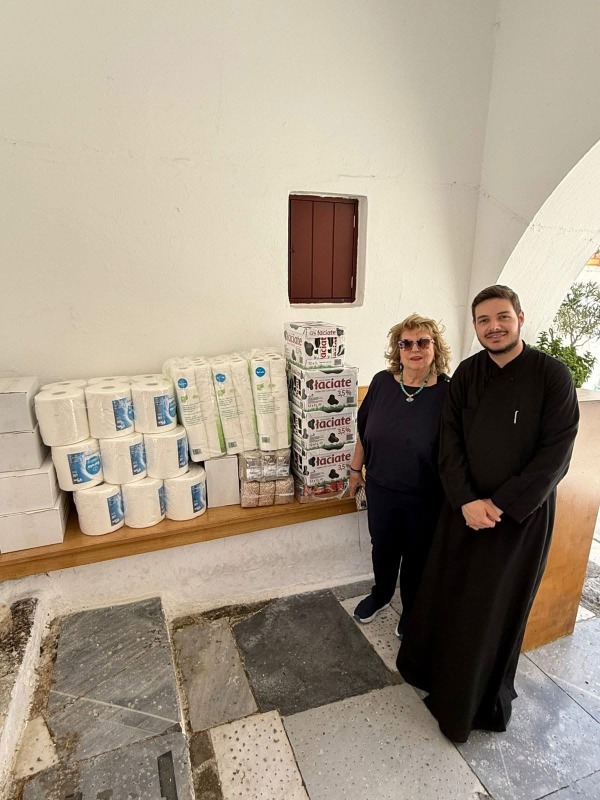 Πρόθυμη ανταπόκριση των Μυκονίων στην έκκληση για τη στήριξη του Οίκου Ευγηρίας της Ιεράς Μητροπόλεως στη Σύρο